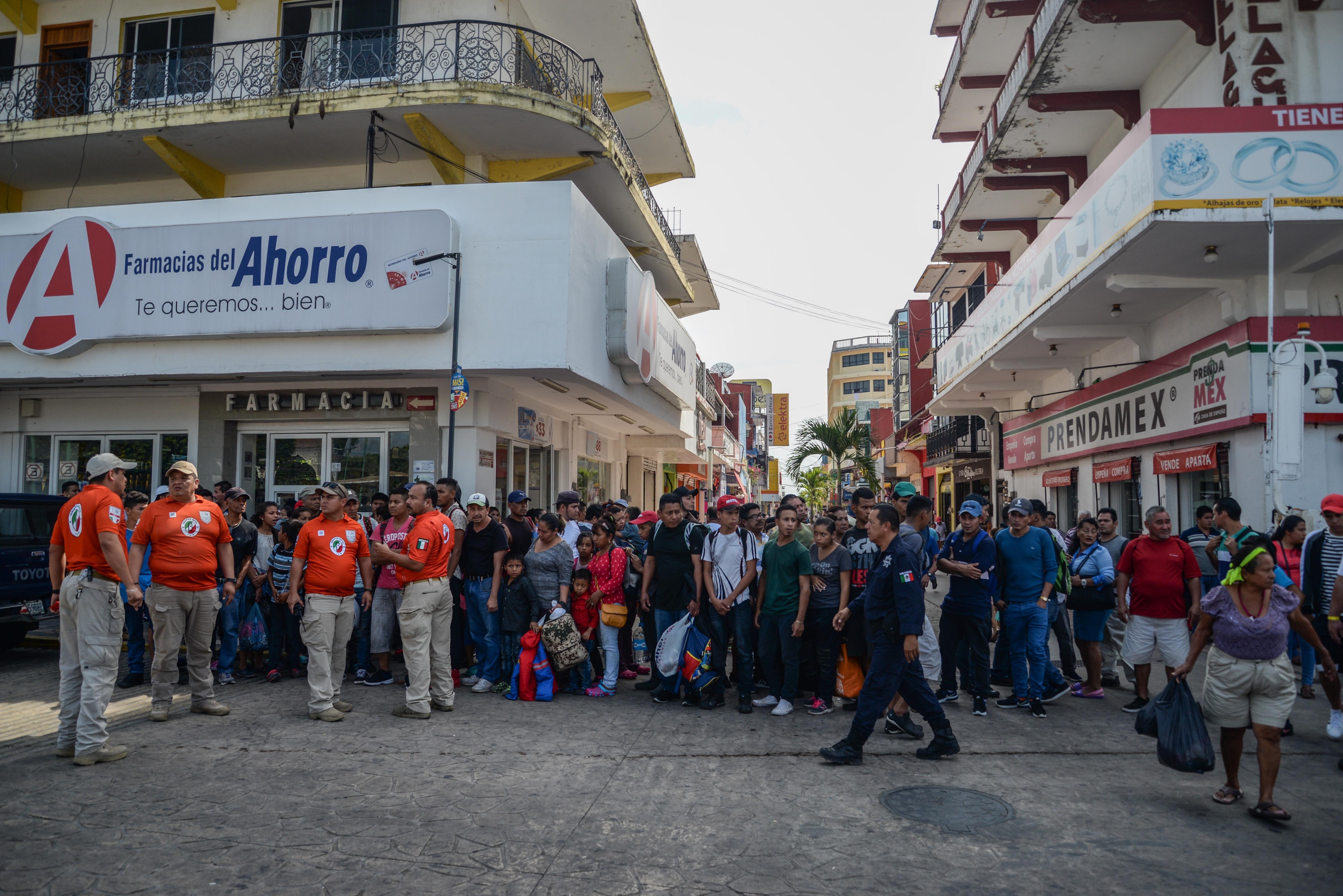 Caravana Migrante Avanza Por Sur De M Xico A N A Miles De Kil Metros De