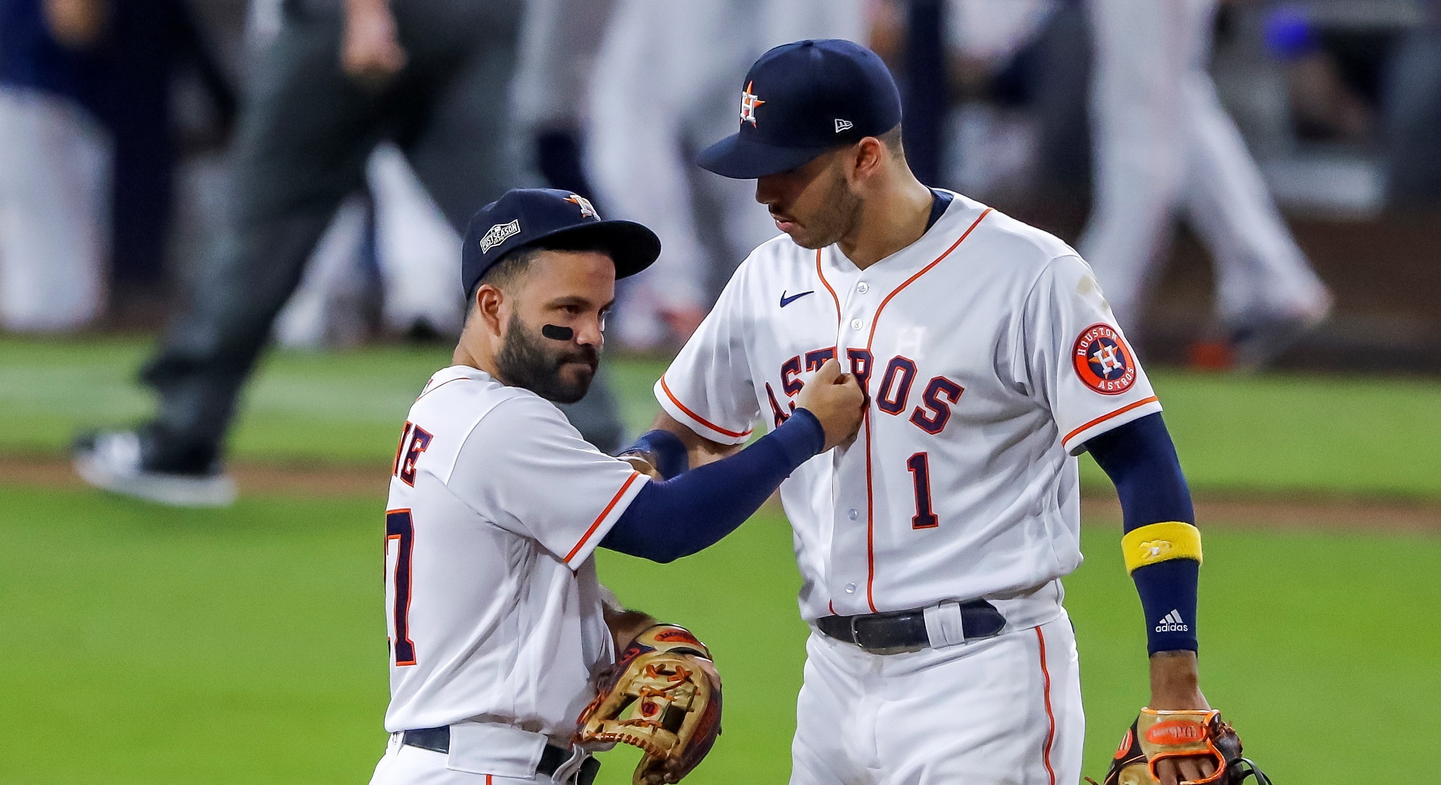 Los Astros Evitan La Barrida Con Gran Actuaci N De Altuve Y Springer